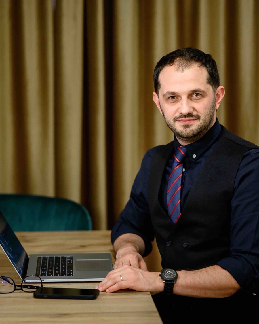 Ioan Ciocani, Senior Full Stack Developer